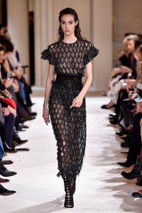 Giambattista Valli RTW Fall 2017