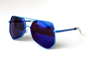 A look from CFDA Eyewear FTBC.