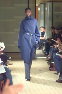 A look from Herms Fall 2001/2002 collection