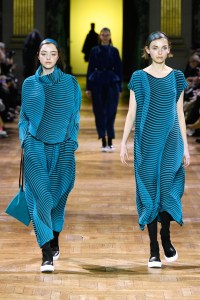 Issey Miyake RTW Fall 2017