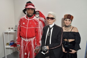 Karl Lagerfeld visits the Jahnkoy booth