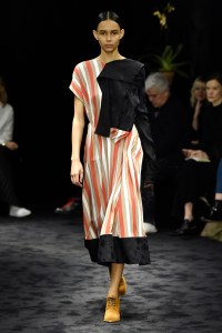 Loewe RTW Fall 2017