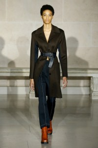 Louis Vuitton RTW Fall 2017