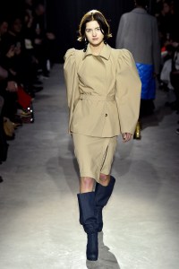 Lutz Huelle RTW Fall 2017