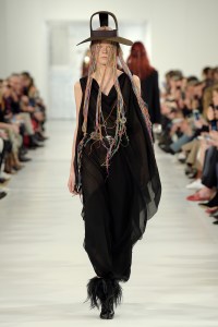 Maison Margiela RTW Fall 2017