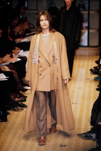 A look from Hermès designed by Martin Margiela, 1998