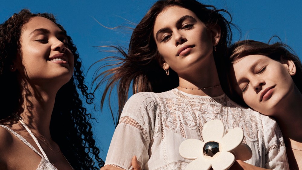 The new Daisy Marc Jacobs ad campaign, featuring Kaia Gerber.