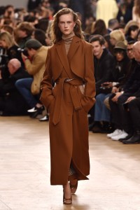 Nina Ricci RTW Fall 2017