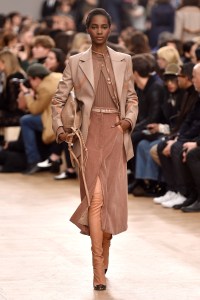 Nina Ricci RTW Fall 2017