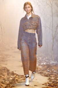 Off-White RTW Fall 2017
