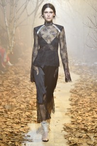 Off-White RTW Fall 2017