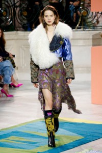 Pantone Top 20 Colors for Fall 2017: GOLDEN OLIVE, PETER PILOTTO