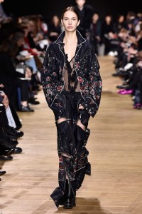 Sacai RTW Fall 2017