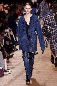 Sacai RTW Fall 2017
