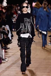 Sacai RTW Fall 2017