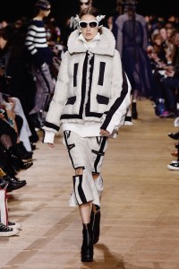 Sacai RTW Fall 2017