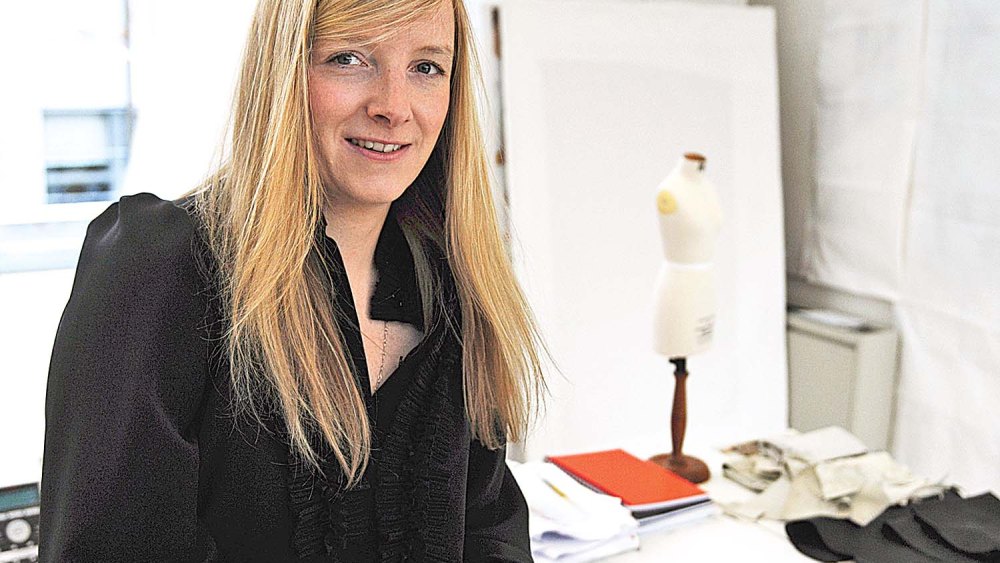 Women Fashion Designers: Sarah Burton, Alexander McQueen