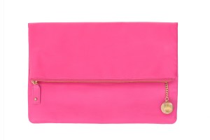 A look from SJP's new collection of handbags.