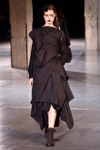 Yohji Yamamoto RTW Fall 2017
