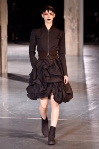 Yohji Yamamoto RTW Fall 2017