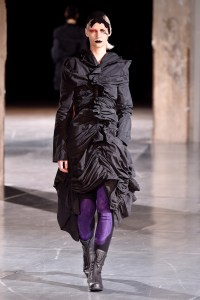 Yohji Yamamoto RTW Fall 2017