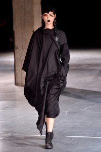 Yohji Yamamoto RTW Fall 2017