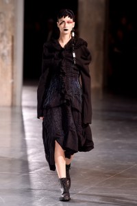 Yohji Yamamoto RTW Fall 2017