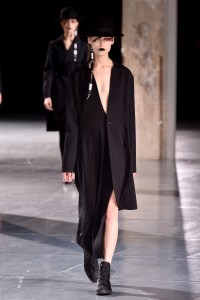 Yohji Yamamoto RTW Fall 2017
