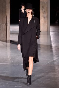 Yohji Yamamoto RTW Fall 2017