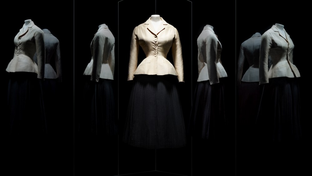 A Bar skirt suit by Christian Dior, haute couture spring-summer 1947