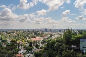 The property boasts impressive panoramic views of downtown Los Angeles.
