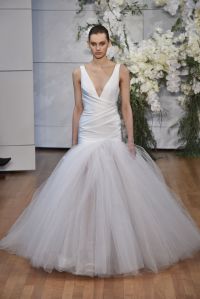 Monique Lhuilier Bridal Spring 2018