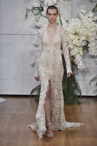 Monique Lhuilier Bridal Spring 2018