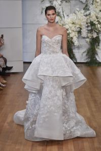 Monique Lhuilier Bridal Spring 2018