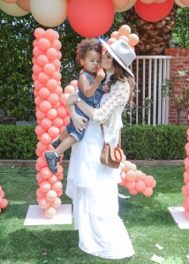 Nicole Trunfio AKID Brand Presents: The Egg Hunt 2017