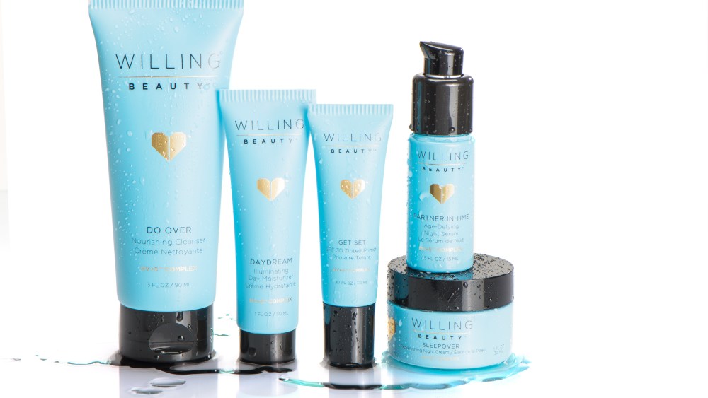 Willing Beauty Pursues Social Selling Path