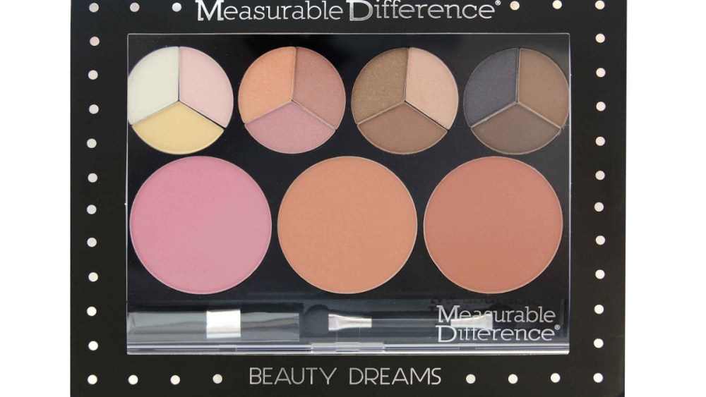 Beauty Entrepreneur Builds Business for and Run By Women