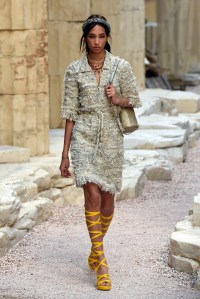 Chanel Cruise 2018 Show: All the Looks