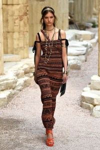 Chanel Cruise 2018 Show: All the Looks