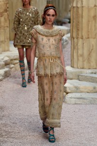 Chanel Cruise 2018 Show: All the Looks
