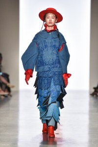 Pratt Honors Laura Kim and Fernando Garcia at Graduate Fashion Show