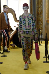 All the Looks from the Gucci Resort 2018 Show in Florence
