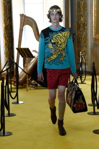 All the Looks from the Gucci Resort 2018 Show in Florence