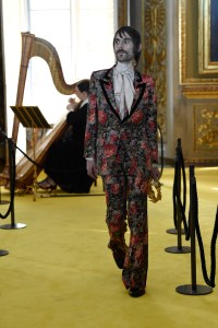 All the Looks from the Gucci Resort 2018 Show in Florence