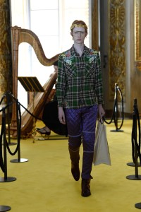 All the Looks from the Gucci Resort 2018 Show in Florence