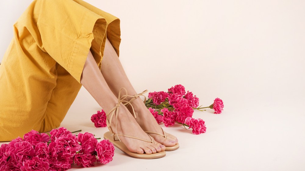 Saturday Sandal by Olive & June