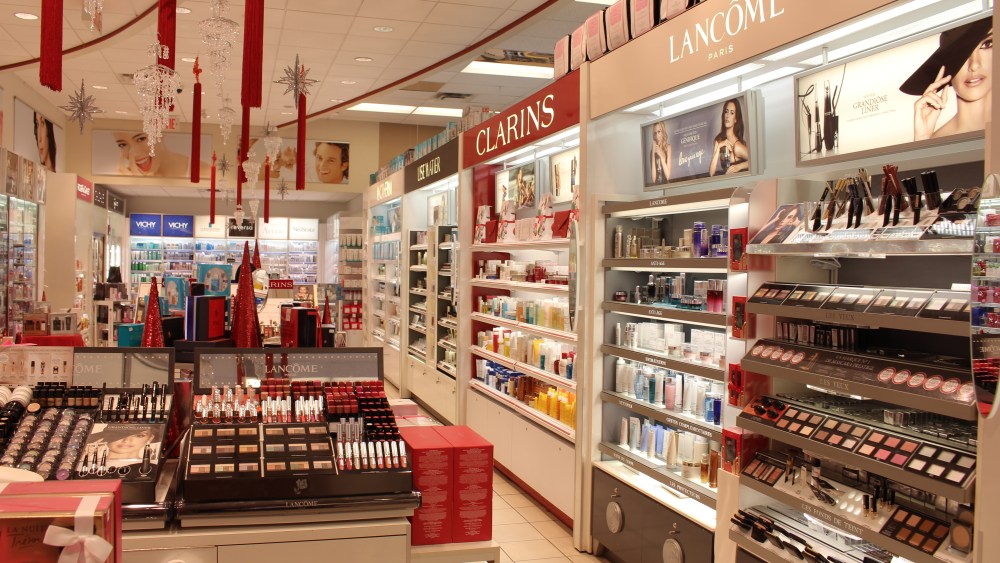 Jean Coutu to Sell Clinique