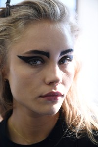 The beauty look at the Louis Vuitton Resort 2018 show