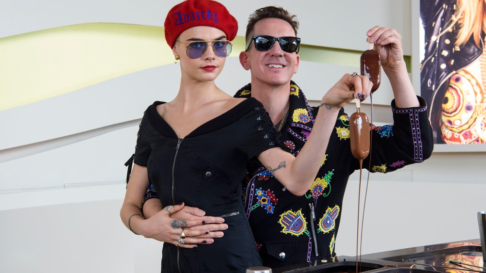 Cara Delevingne and Jeremy Scott make their own personalized Magnum at the Magnum x Moschino launch event in Cannes, France.