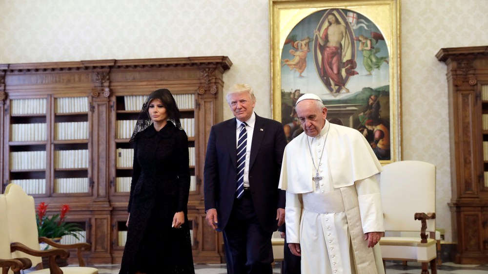 U.S. President Donald Trump and first lady Melania Trump meet with Pope Francis, Wednesday, May 24, 2017, at the Vatican. (AP Photo/Evan Vucci, Pool)